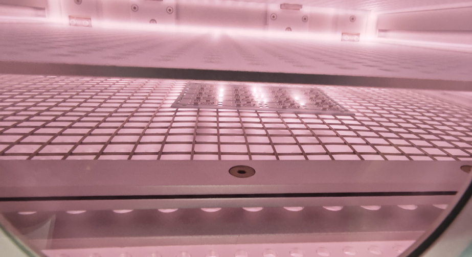 草莓视频APPIOS下载處理提高高頻PCB基板中銅箔與樹脂的粘接結合力